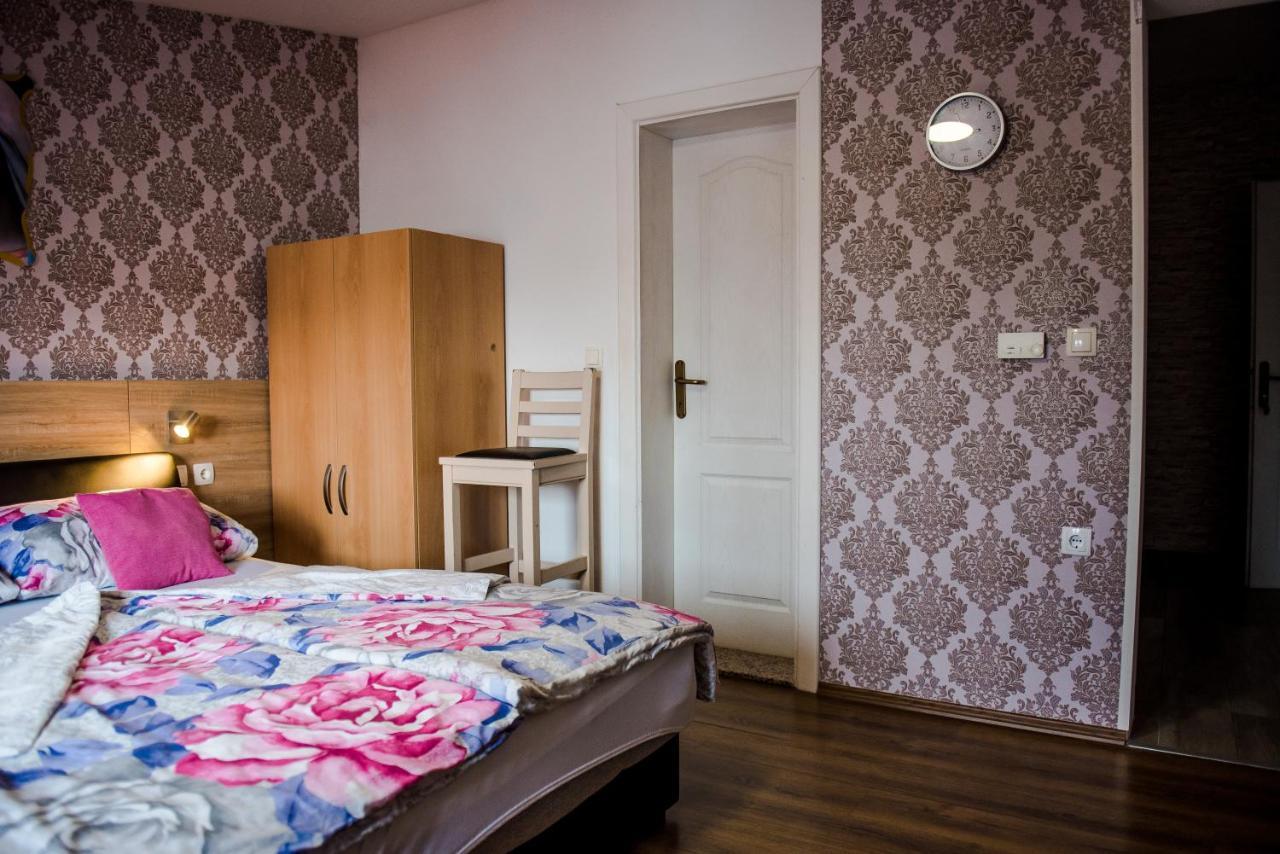 Apartments Joja Меджугорье Экстерьер фото